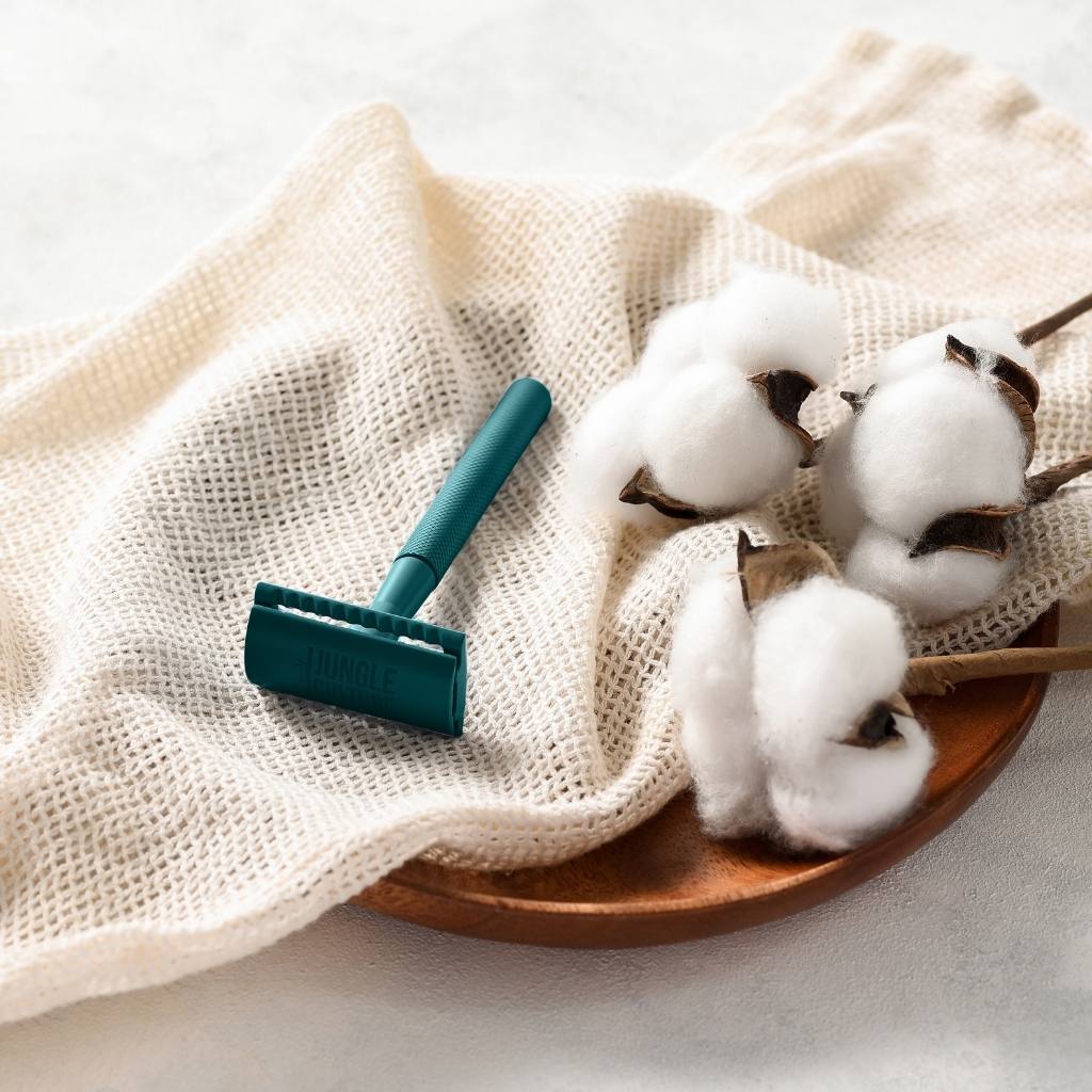 Teal Safety Razor | Reusable, Eco-friendly Razor (Includes 10x blades)